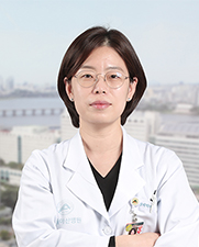 JU HEE LEE